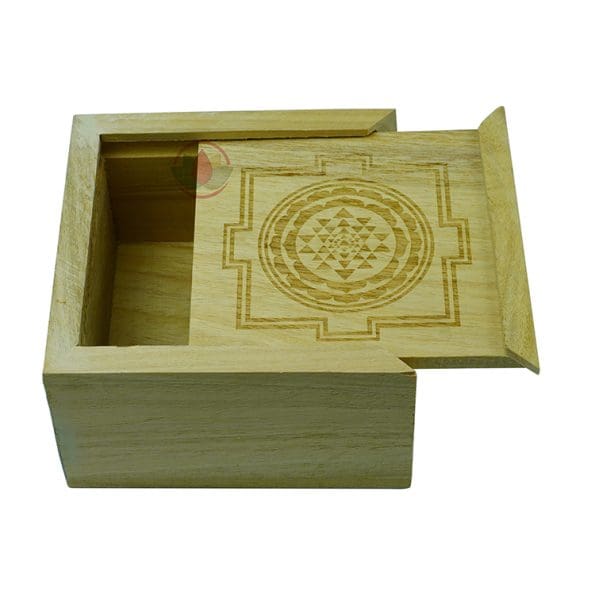 Sri Yantra Sacred Geometry Wooden Box, Cash Box, Bracelet Charging Box. (Size 4 x 3.5 x 2 Inches)