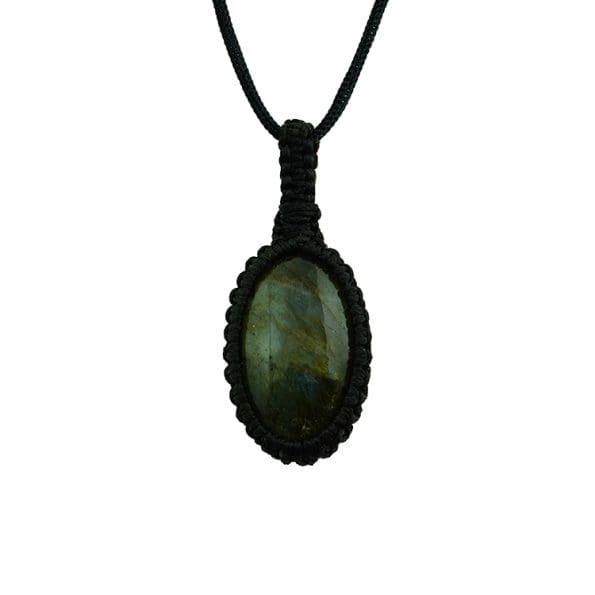 Labradorite Macrame Pendant