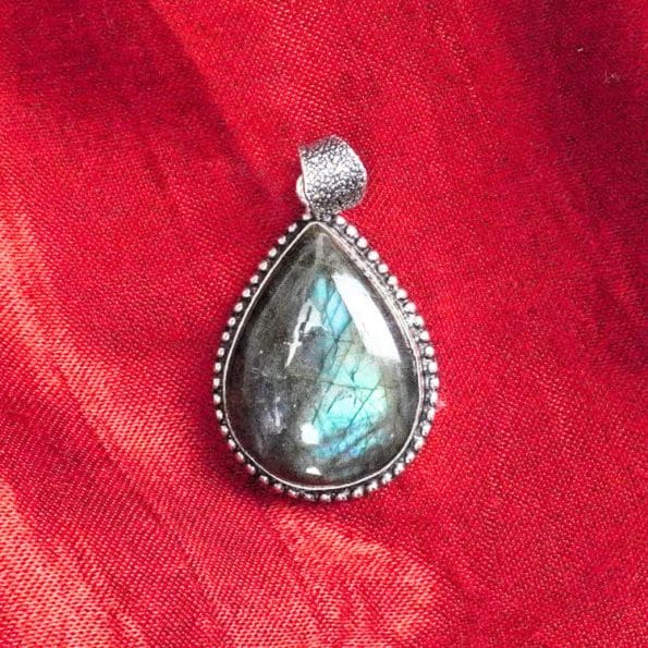 Labradorite Frame Pendant