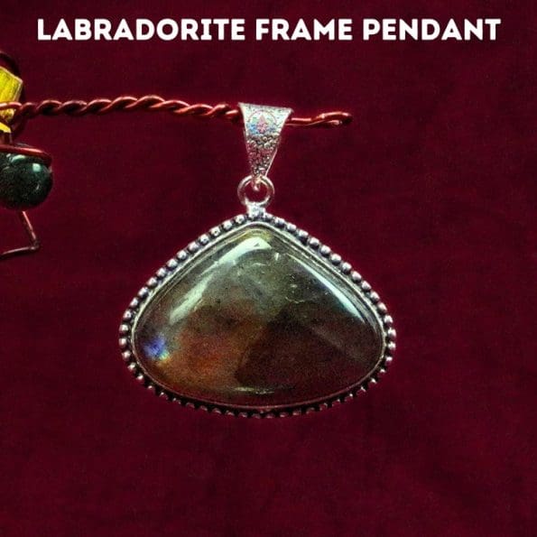 Labradorite Frame Pendant