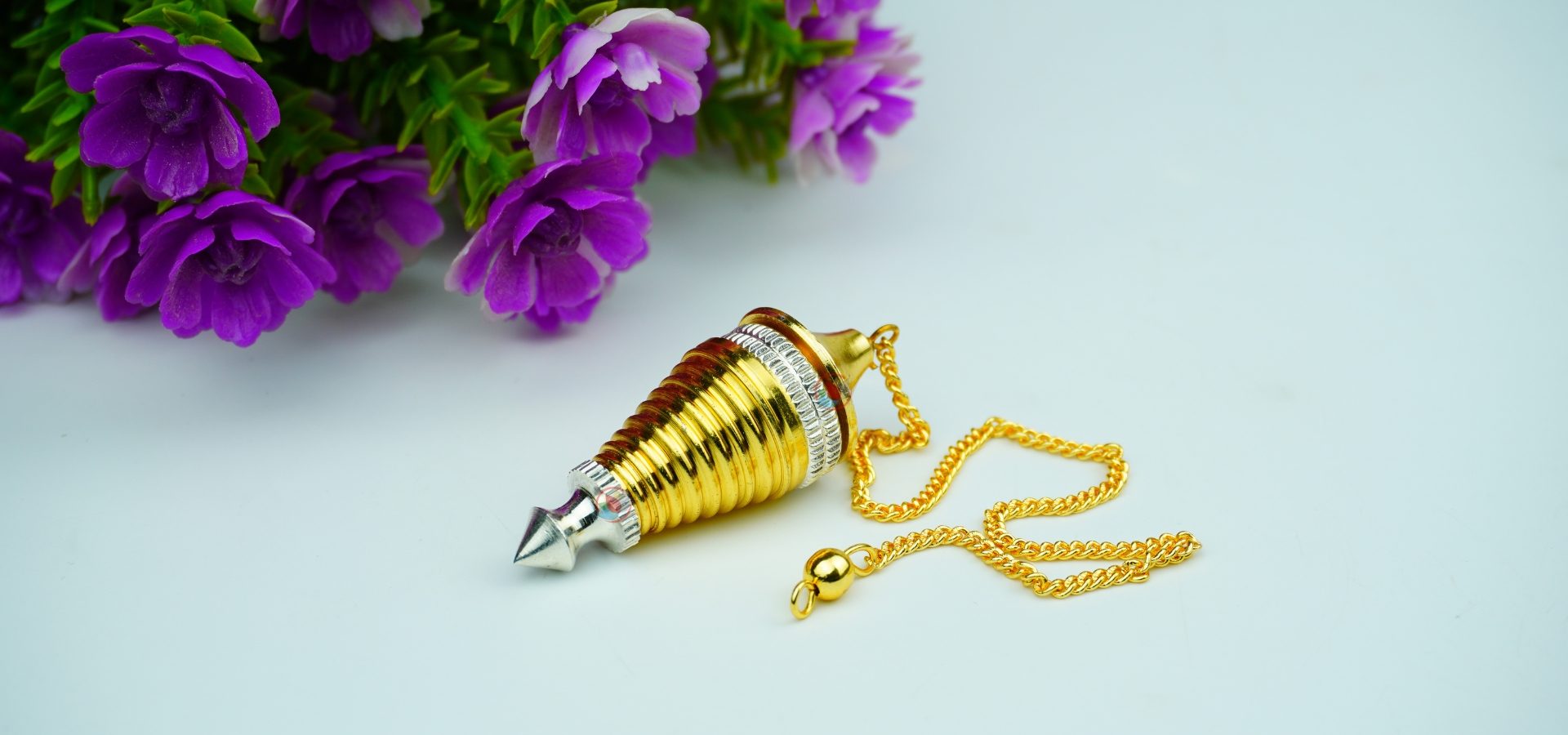 Golden Color Metal Pendulum